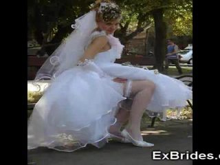 حقيقي brides upskirts!