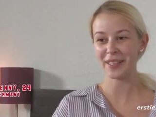 Blond teen amateur mit straff brüste masturbates: porno ed