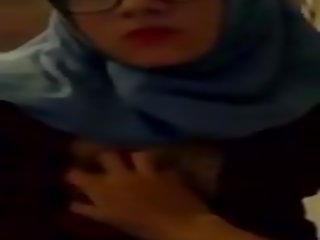 Hijab gadis solo masturbation saya niece, porno 76