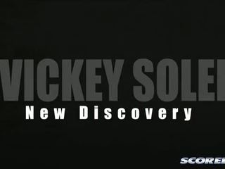 Baru discovery vicky soleil