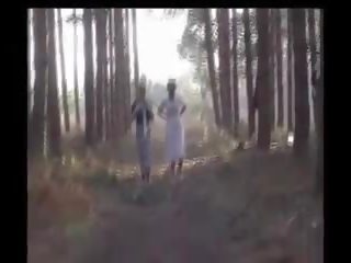 Sara Et Jade Dans Les Bois, Free Pornhub Les Porn Video a2