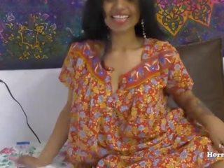 320px x 240px - Chennai aunty - Mature Porn Tube - New Chennai aunty Sex Videos.