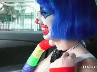 Clown ragazza gets su un hardcore sesso corsa
