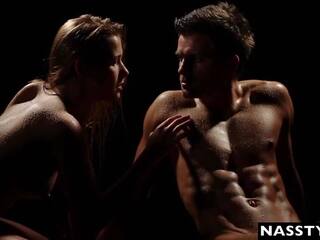 Nasstyx - niski światło pełne pasji romantic seks