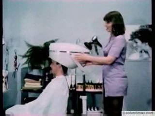 Excitat hairdresser