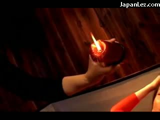 Asiatico ragazza in rosso rete abito getting suo tette pancia tortured con caldi wax fica scopata con vibratore